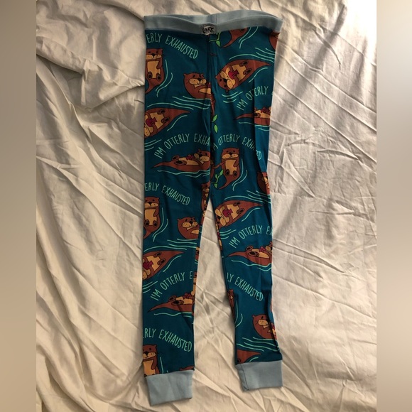 Lazy One, kids unisex 2 piece pyjama set, size 6 - Picture 4 of 5